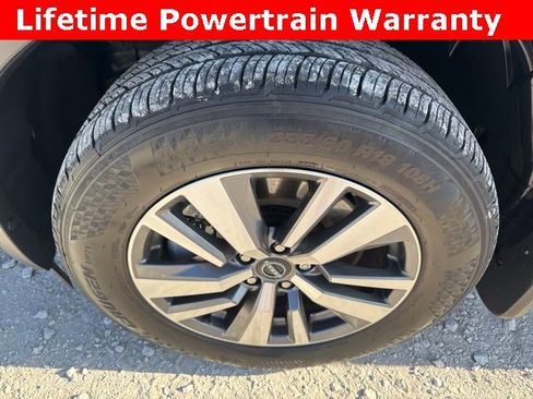 Used 2024 Nissan Pathfinder SL w/ Cargo Package image 32