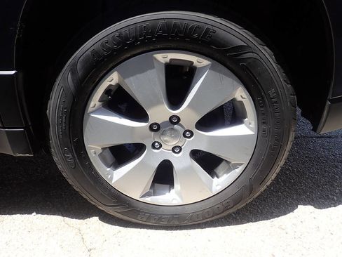 Used 2010 Subaru Outback 2.5i Premium image 38