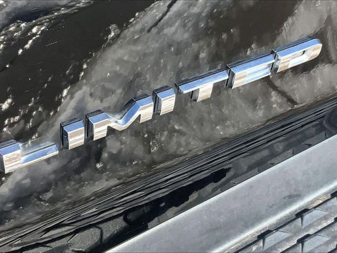 Used 2022 RAM 1500 Limited image 31