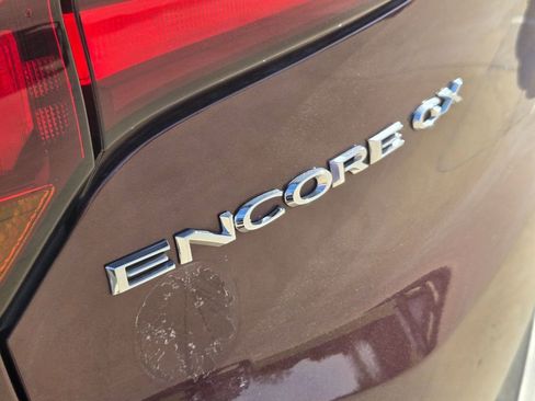 Used 2023 Buick Encore GX Preferred image 22