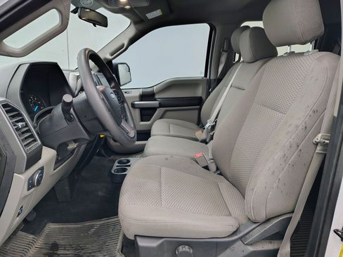 Used 2018 Ford F150 XLT w/ Trailer Tow Package image 10