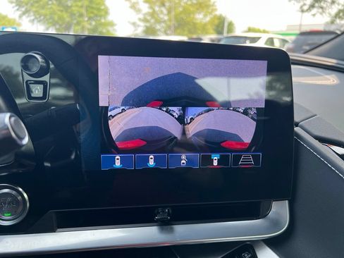 Used 2024 Chevrolet Corvette Stingray Preferred Cpe w/ Battery Protection Package RWD image 38