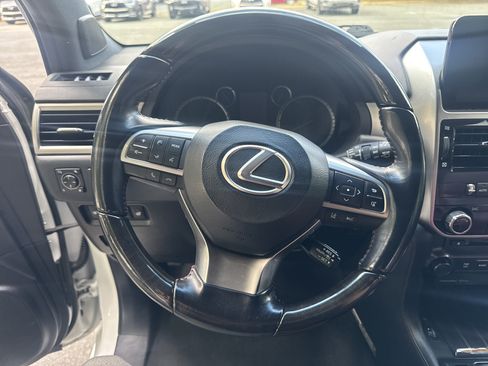 Used 2023 Lexus GX 460 Luxury w/ Sport Design Package AWD/4WD image 13