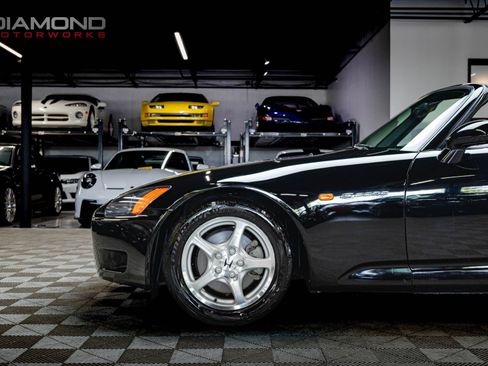Used 2000 Honda S2000 image 11