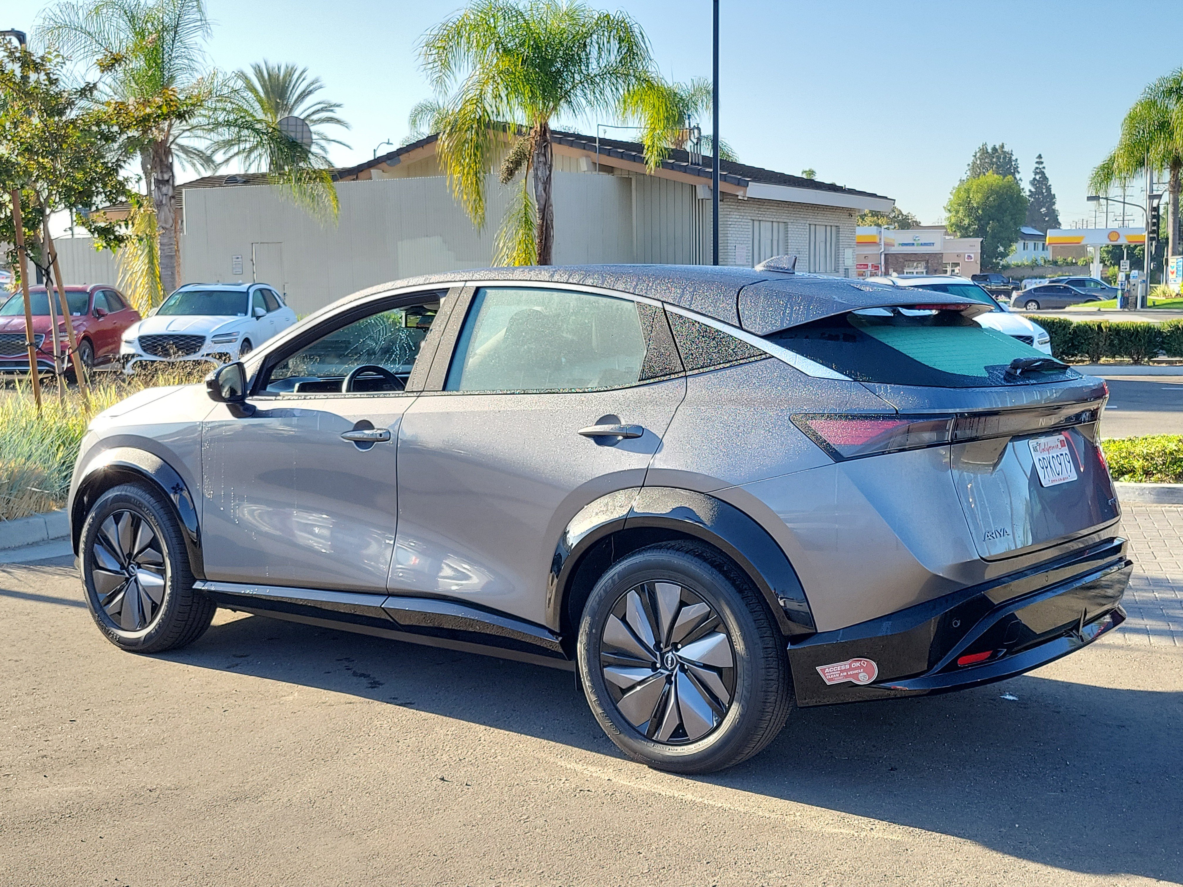 Used 2024 Nissan Ariya FWD image 26