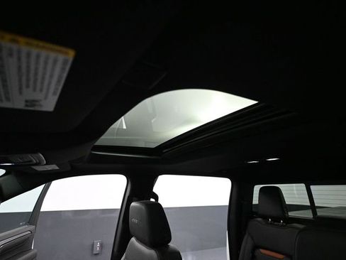 Used 2023 GMC Sierra 1500 AT4 w/ AT4 Preferred Package image 31