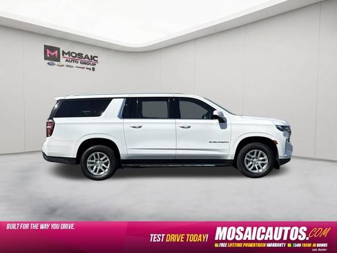 Used 2024 Chevrolet Suburban LT AWD/4WD image 8
