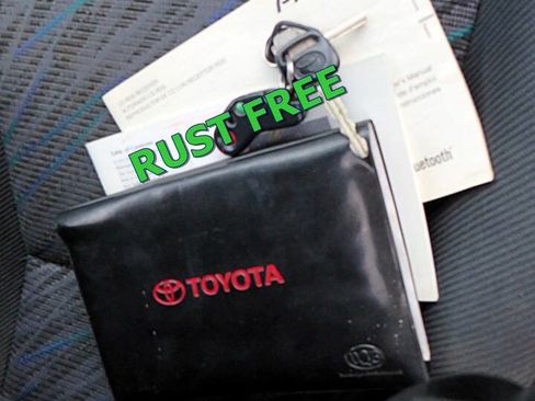 Used 1998 Toyota Celica GT image 64