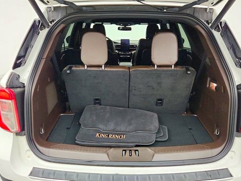 Used 2023 Ford Explorer King Ranch w/ Technology Package AWD/4WD image 24