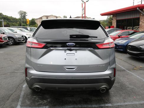 Used 2022 Ford Edge Titanium AWD/4WD image 3