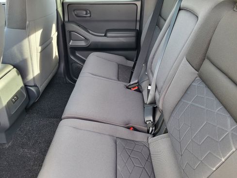 New 2026 Nissan Frontier SV w/ All-Weather Content Package AWD/4WD image 12