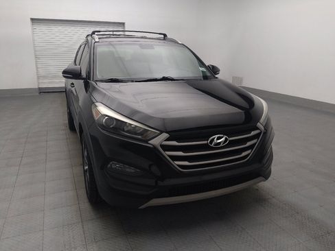 Used 2017 Hyundai Tucson Sport FWD image 14