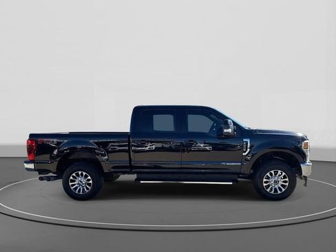 Used 2022 Ford F250 Lariat w/ Lariat Value Package image 4