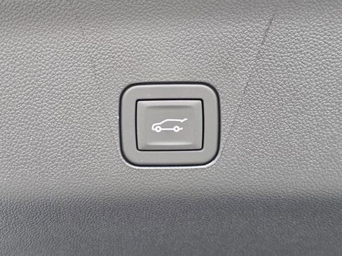 New 2026 Chevrolet Suburban LT w/ Comfort Package image 12