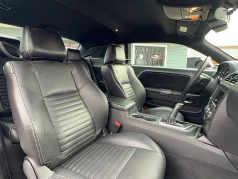 Used 2012 Dodge Challenger R/T Plus image 20