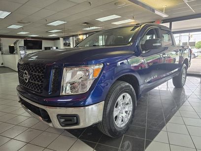Used 2019 Nissan Titan SV