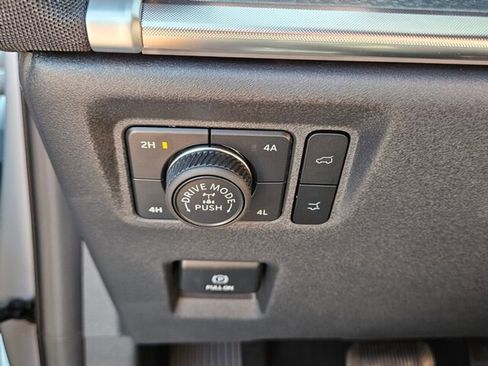 New 2025 Ford Expedition Tremor image 25