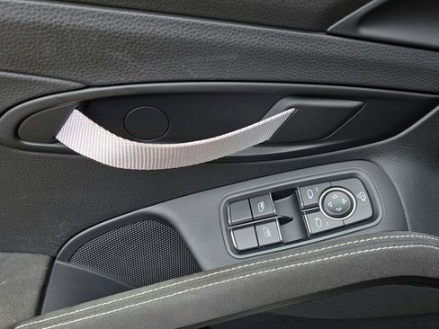 Certified 2021 Porsche 718 Cayman GT4 RWD image 7