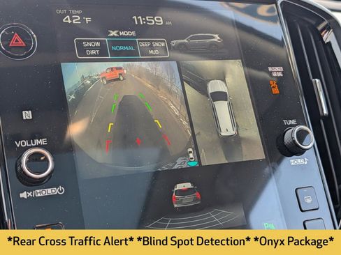 Used 2025 Subaru Ascent Bronze Edition w/ Onyx Package image 8