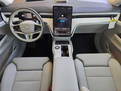 New 2026 Volvo EX90 Plus AWD/4WD image 26