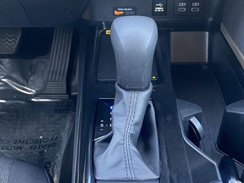 Certified 2025 Toyota Camry LE image 34