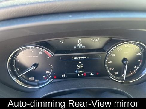 Used 2025 Cadillac CT4 Premium Luxury image 33