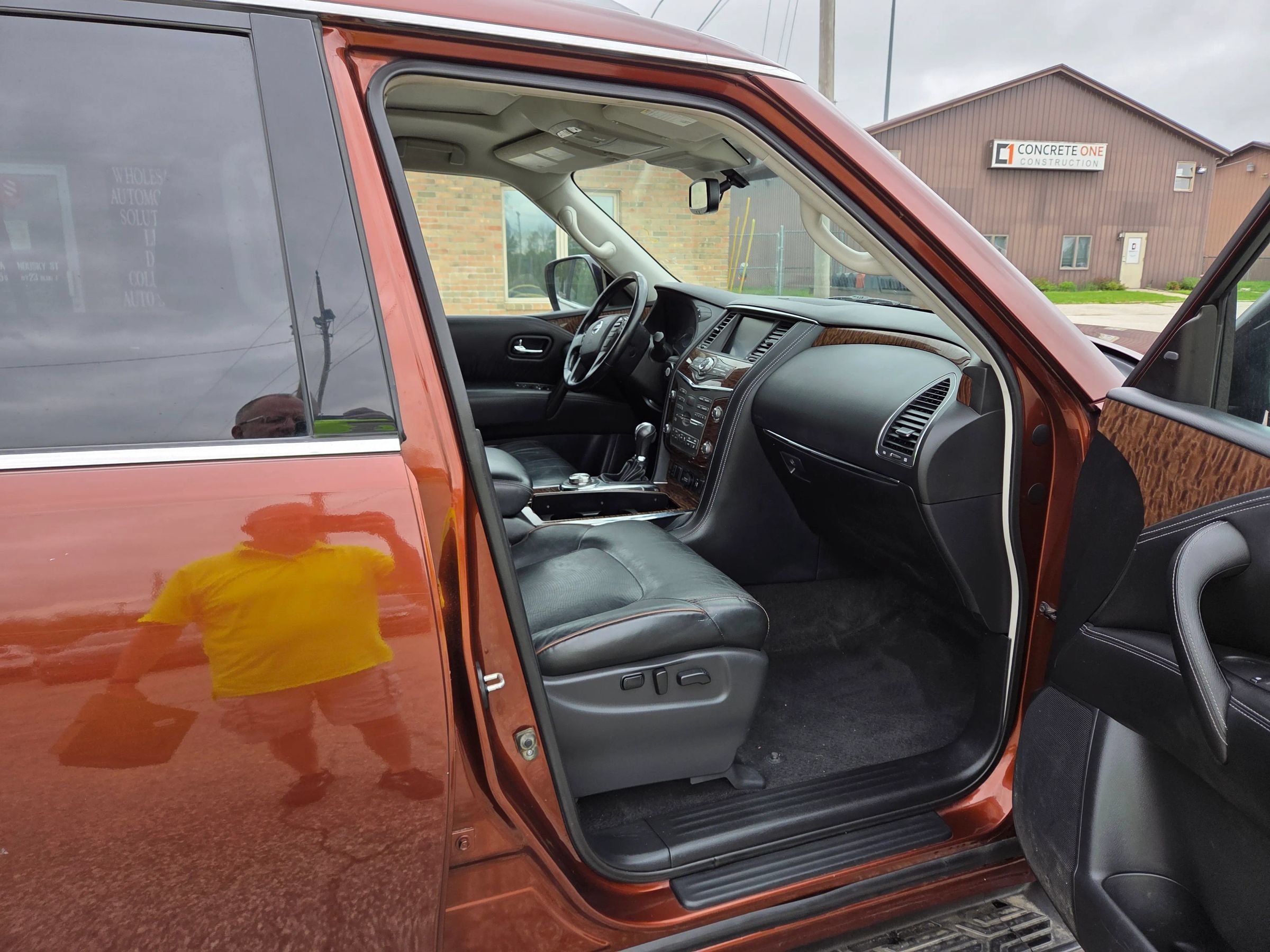 Used 2020 Nissan Armada SL w/ Premium Package AWD/4WD image 19