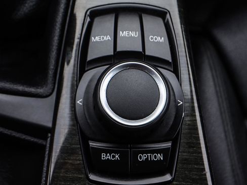 Used 2018 BMW 330i Sedan image 27