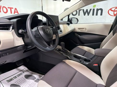 Used 2026 Toyota Corolla LE image 22