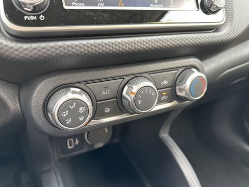 Used 2024 Nissan Kicks S image 21