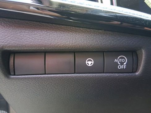 New 2026 Nissan Kicks SR FWD image 24