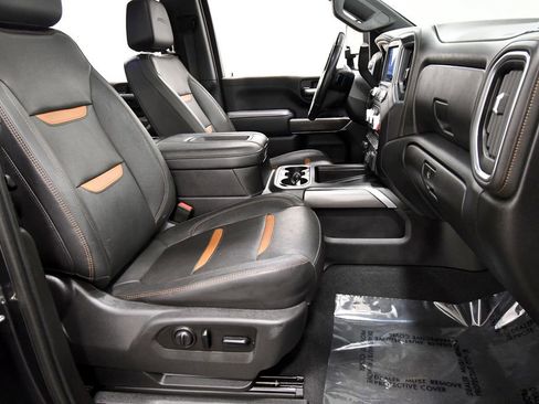 Used 2020 GMC Sierra 2500 AT4 w/ AT4 Premium Package image 19