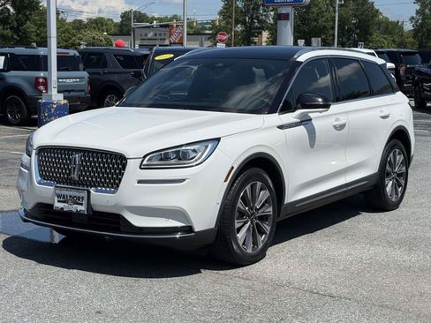 Used 2022 Lincoln Corsair Reserve w/ Equipment Group 201A AWD/4WD image 5