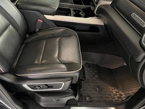 Used 2019 RAM 1500 Laramie image 31