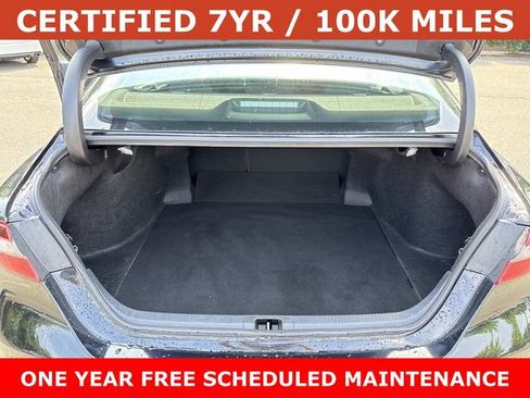 Used 2024 Toyota Camry SE FWD image 12
