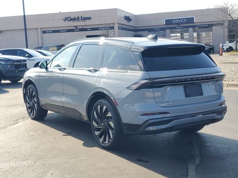 New 2026 Lincoln Nautilus Reserve w/ Jet Appearance Package image 3