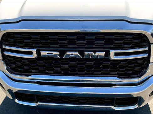 Used 2024 RAM 2500 Big Horn image 31