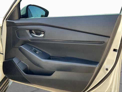 Used 2023 Honda Accord EX image 23
