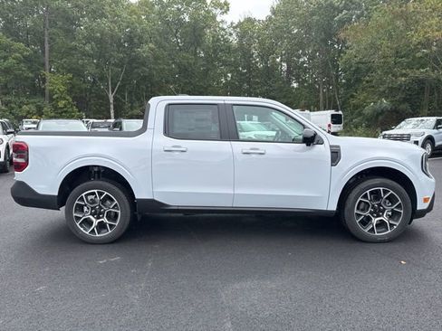 New 2025 Ford Maverick Lariat w/ 4K Tow Package image 6