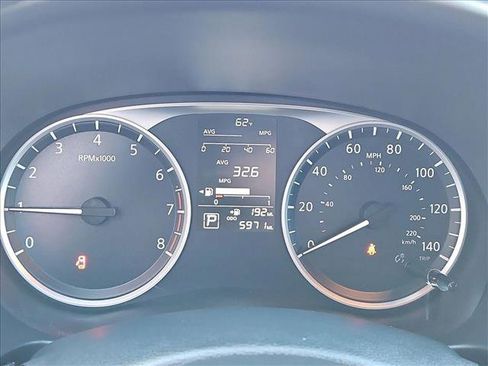 Used 2024 Nissan Kicks S image 11