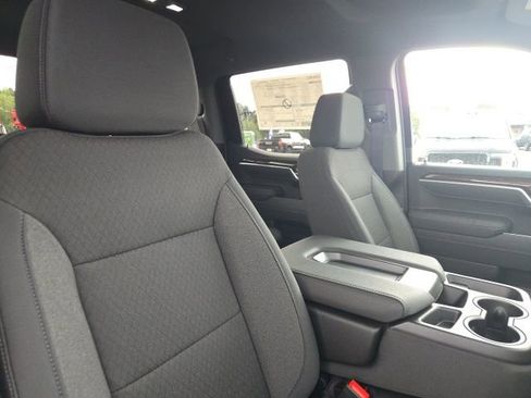 Used 2026 GMC Sierra 1500 SLE w/ LPO, GMC Protection Package image 45