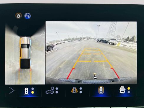 Certified 2025 Chevrolet Colorado Z71 w/ Midnight Edition image 15