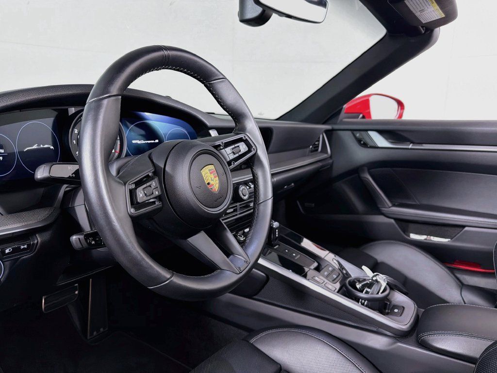 Certified 2020 Porsche 911 Carrera S RWD image 4