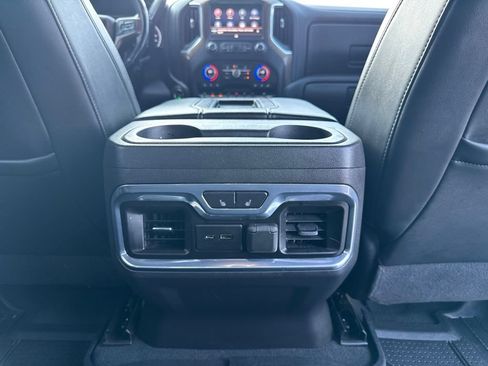 Used 2021 Chevrolet Silverado 1500 High Country w/ Technology Package AWD/4WD image 24