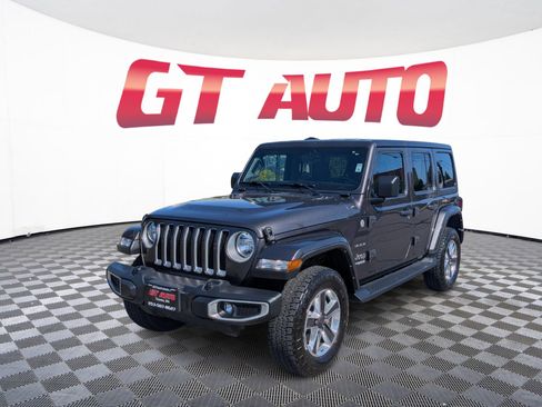 Used 2021 Jeep Wrangler Unlimited Sahara AWD/4WD image 2