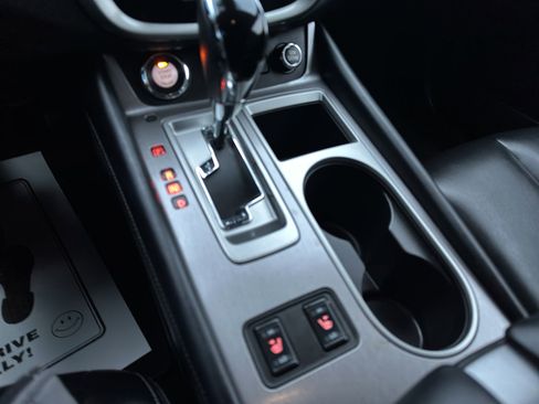 Used 2024 Nissan Murano SV w/ SV Midnight Edition Package image 21