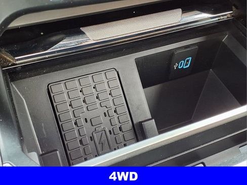 Used 2023 Ford F350 Lariat w/ FX4 Off-Road Package image 13