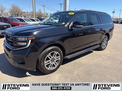 Used 2025 Ford Expedition Max Active AWD/4WD image 5