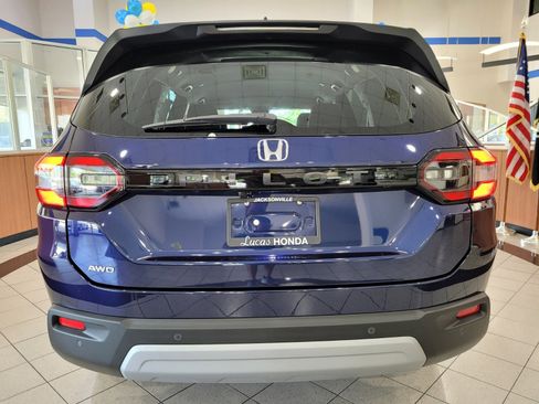 New 2025 Honda Pilot EX-L image 5
