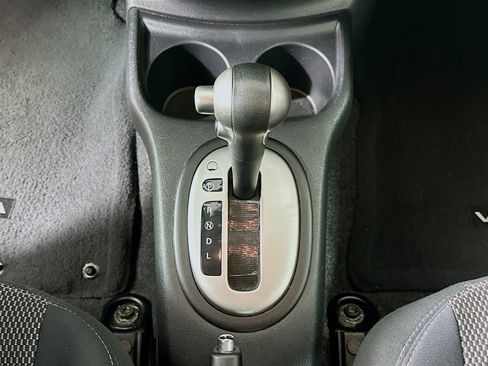 Used 2015 Nissan Versa SV image 22